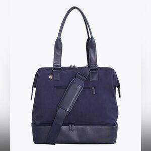 Beis Navy Mini Weekender EUC! 🌟